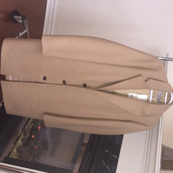 VINCE. - Picture 1 of 3